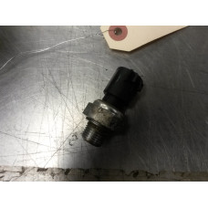 110D018 Engine Oil Pressure Sensor For 10-14 GMC Yukon XL 1500 Denali 6.2 12673134